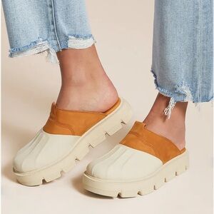 Sorel Rein CB Waterproof Clogs 8